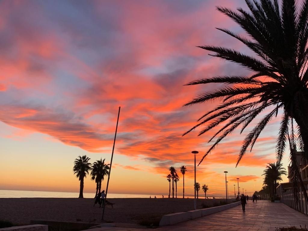 Precioso Apartamento Con Vista Al Mar كالافيل المظهر الخارجي الصورة